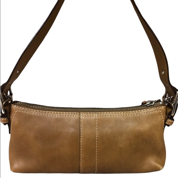 **SOLD** Coach Vintage Baguette Purse - Picture 12 of 16